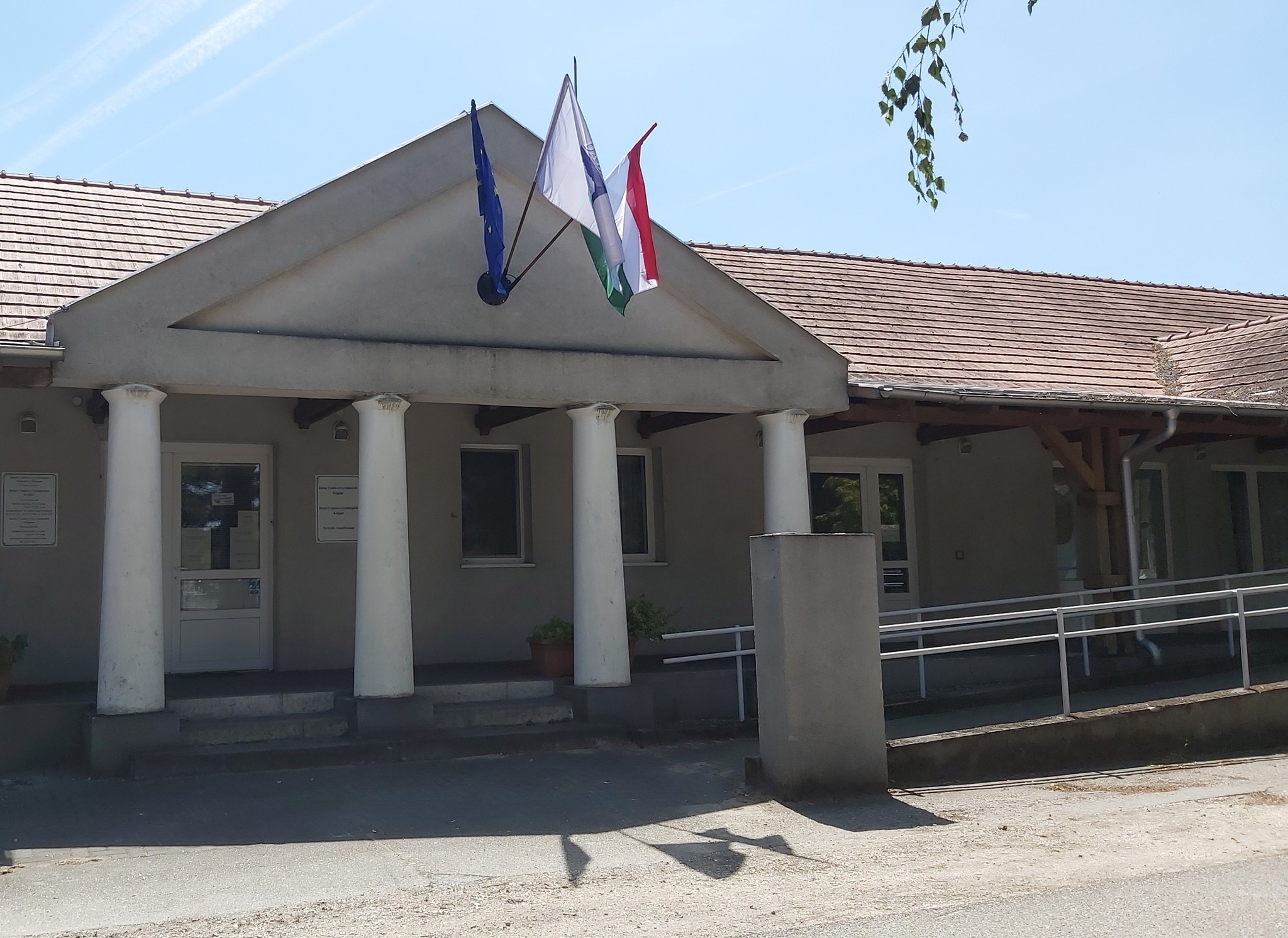 Dabasi családsegítő központ